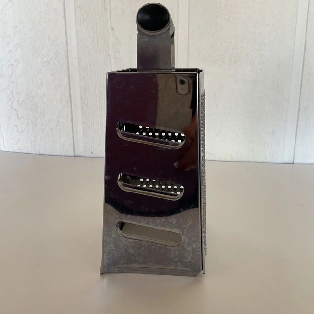 XOXO Silver Box Grater